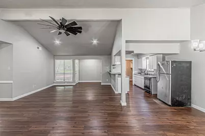 1018 McCallum Drive, Garland, TX 75042 - Photo 13