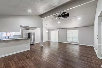 1018 McCallum Drive, Garland, TX 75042 - Photo 9