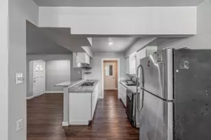 1018 McCallum Dr, Garland, TX 75042 - Photo 15