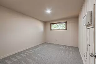 1018 McCallum Dr, Garland, TX 75042 - Photo 23