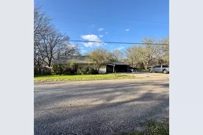 511 Rogers Road, Newark, TX 76071 - Photo 17