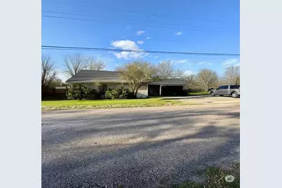 511 Rogers Road, Newark, TX 76071 - Photo 5