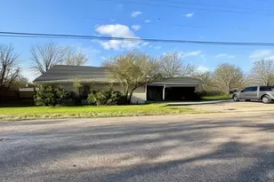 511 Rogers Rd, Newark, TX 76071 - Photo 5