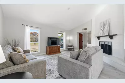 7900 Sloan Circle, Plano, TX 75025 - Photo 11