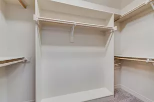 133 Cherokee St, Greenville, TX 75402 - Photo 17