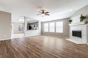 1108 Chesterfield Dr, McKinney, TX 75071 - Photo 3