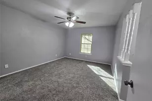 5216 Kemp Dr, Arlington, TX 76018 - Photo 13