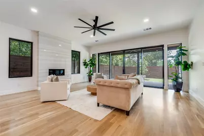 8419 Craighill Avenue, Dallas, TX 75209 - Photo 13