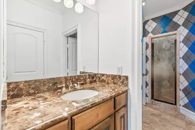 217 Steeplechase Drive, Irving, TX 75062 - Photo 35