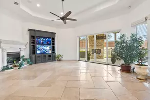 217 Steeplechase Dr, Irving, TX 75062 - Photo 17