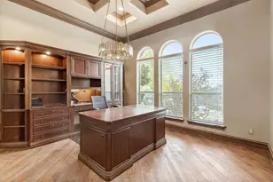 217 Steeplechase Dr, Irving, TX 75062 - Photo 7