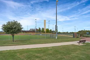 2957 Florence Way, Lewisville, TX 75067 - Photo 37