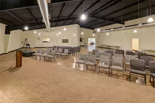 205 N Davis St, Chico, TX 76431 - Photo 13