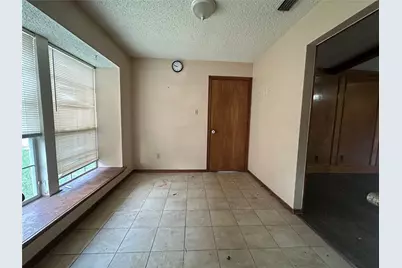 305 Marriott Lane, Garland, TX 75040 - Photo 5