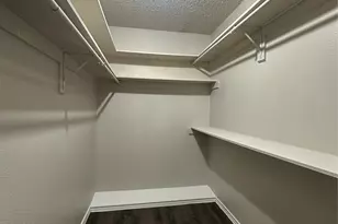 305 Marriott Ln, Garland, TX 75040 - Photo 23