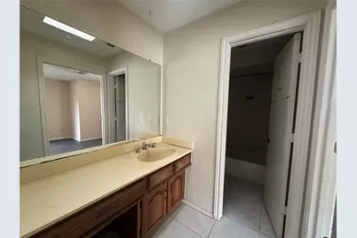 305 Marriott Lane, Garland, TX 75040 - Photo 7