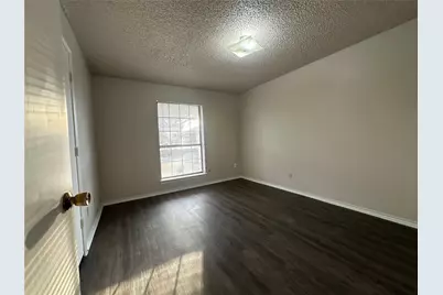 305 Marriott Lane, Garland, TX 75040 - Photo 15