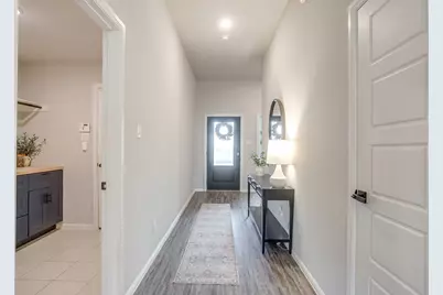 8805 Bronze Meadow Drive, Fort Worth, TX 76131 - Photo 5