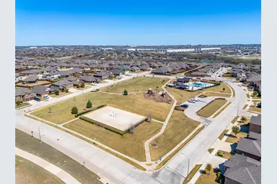 8805 Bronze Meadow Drive, Fort Worth, TX 76131 - Photo 35