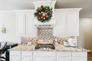 309 Pineview Ln, Ponder, TX 76259 - Photo 13