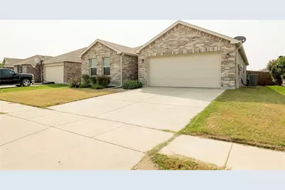5829 Mountain Bluff Drive, Fort Worth, TX 76179 - Photo 3