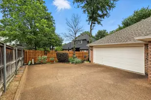 3612 Bordeaux Ln, Hurst, TX 76054 - Photo 37