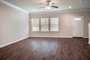 2721 Vine Ct, Denton, TX 76209 - Photo 9