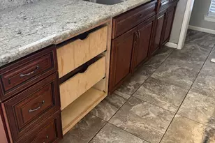 318 Teakwood Ln, Lewisville, TX 75067 - Photo 7