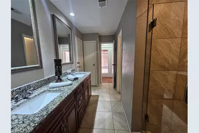 318 Teakwood Lane, Lewisville, TX 75067 - Photo 11