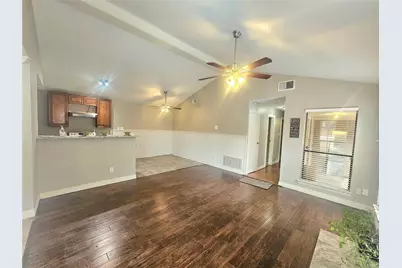 318 Teakwood Lane, Lewisville, TX 75067 - Photo 7