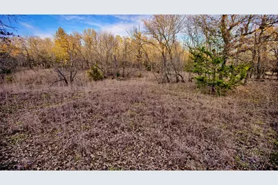 1943 Lakeridge, Sunset, TX 76270 - Photo 11