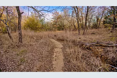 1943 Lakeridge, Sunset, TX 76270 - Photo 7