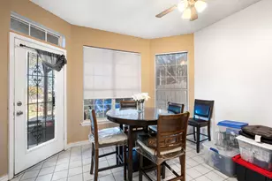 8343 High Brush Dr, Dallas, TX 75249 - Photo 7