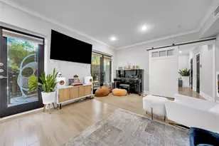 10209 Regal Oaks Dr, Dallas, TX 75230 - Photo 3