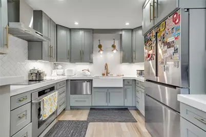 10209 Regal Oaks Drive #111, Dallas, TX 75230 - Photo 9