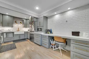 10209 Regal Oaks Dr, Dallas, TX 75230 - Photo 11