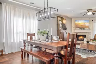 12329 Hawk Creek Dr, Frisco, TX 75033 - Photo 5