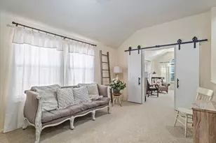 12329 Hawk Creek Dr, Frisco, TX 75033 - Photo 7