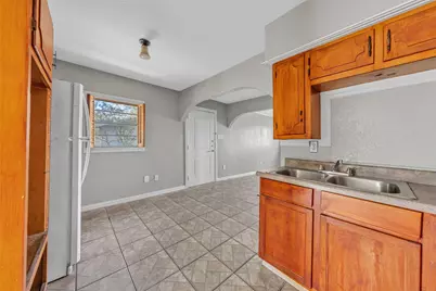 505 Perry Avenue, Waxahachie, TX 75165 - Photo 13