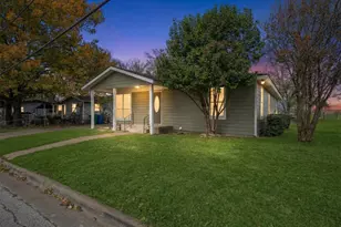 505 Perry Ave, Waxahachie, TX 75165 - Photo 3