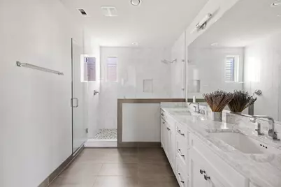 5818 Lindell Avenue #B, Dallas, TX 75206 - Photo 25