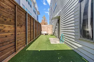 5818 Lindell Ave, Dallas, TX 75206 - Photo 33