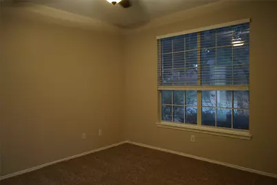 5445 Avery Lane, Grand Prairie, TX 75052 - Photo 9