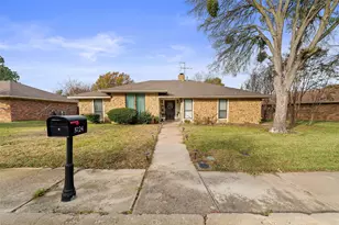 1924 Ruidoso Run, Lewisville, TX 75077 - Photo 3