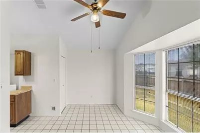 4626 Larner Street, The Colony, TX 75056 - Photo 11