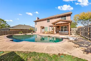 3904 Berrybush Ln, Fort Worth, TX 76137 - Photo 3