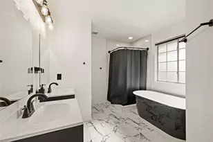 3904 Berrybush Ln, Fort Worth, TX 76137 - Photo 17