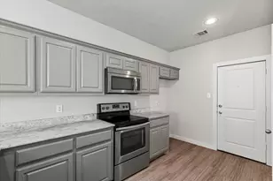 9930 Ironhorse Dr, Dallas, TX 75227 - Photo 13