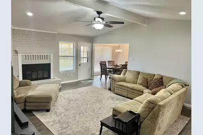 1504 Skyview Drive, Irving, TX 75060 - Photo 5