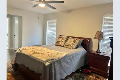 1504 Skyview Drive, Irving, TX 75060 - Photo 13